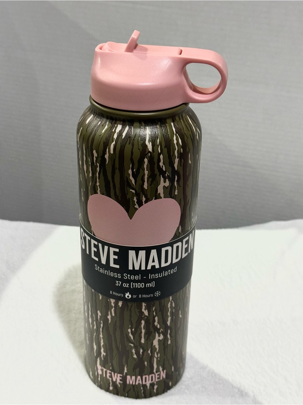Steve Madden Olive Camo Stainless Steel Bottle with Pink Lid - Size 37oz.